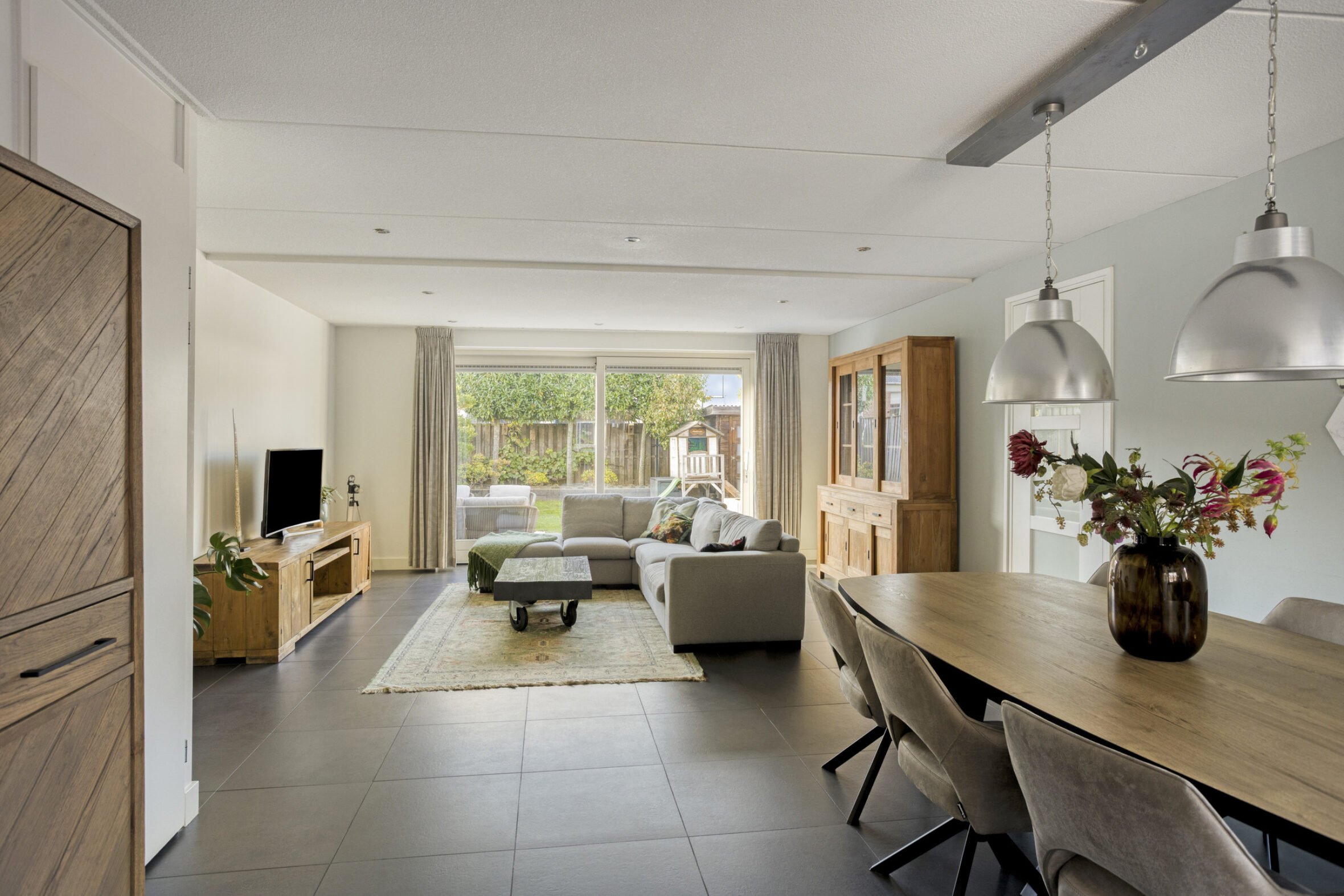 Tussenwoning te koop: Prinsenstal 10, Beers Nb